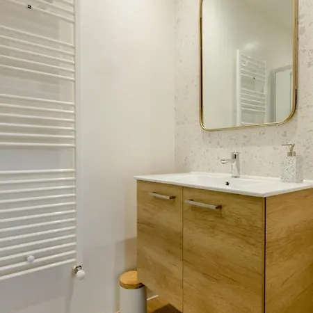 Apartament La L'escale, Somptueuse Maison Contemporaine Angoulême